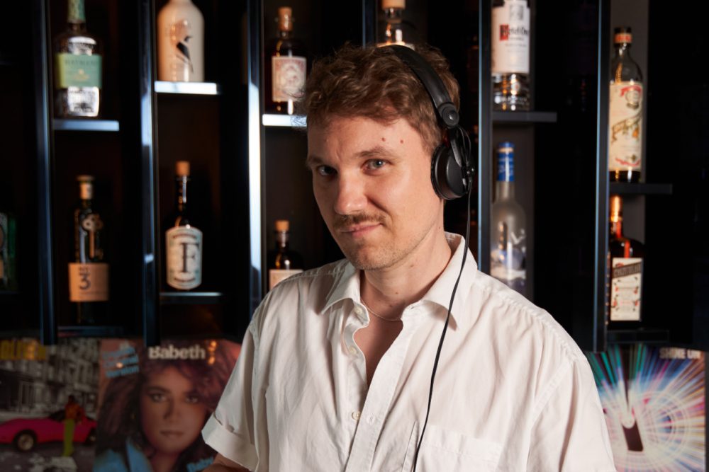 Joe Cleen - Official